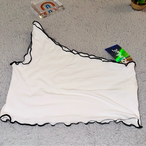 Romwe lettuce trim one shoulder top - Picture 6 of 6